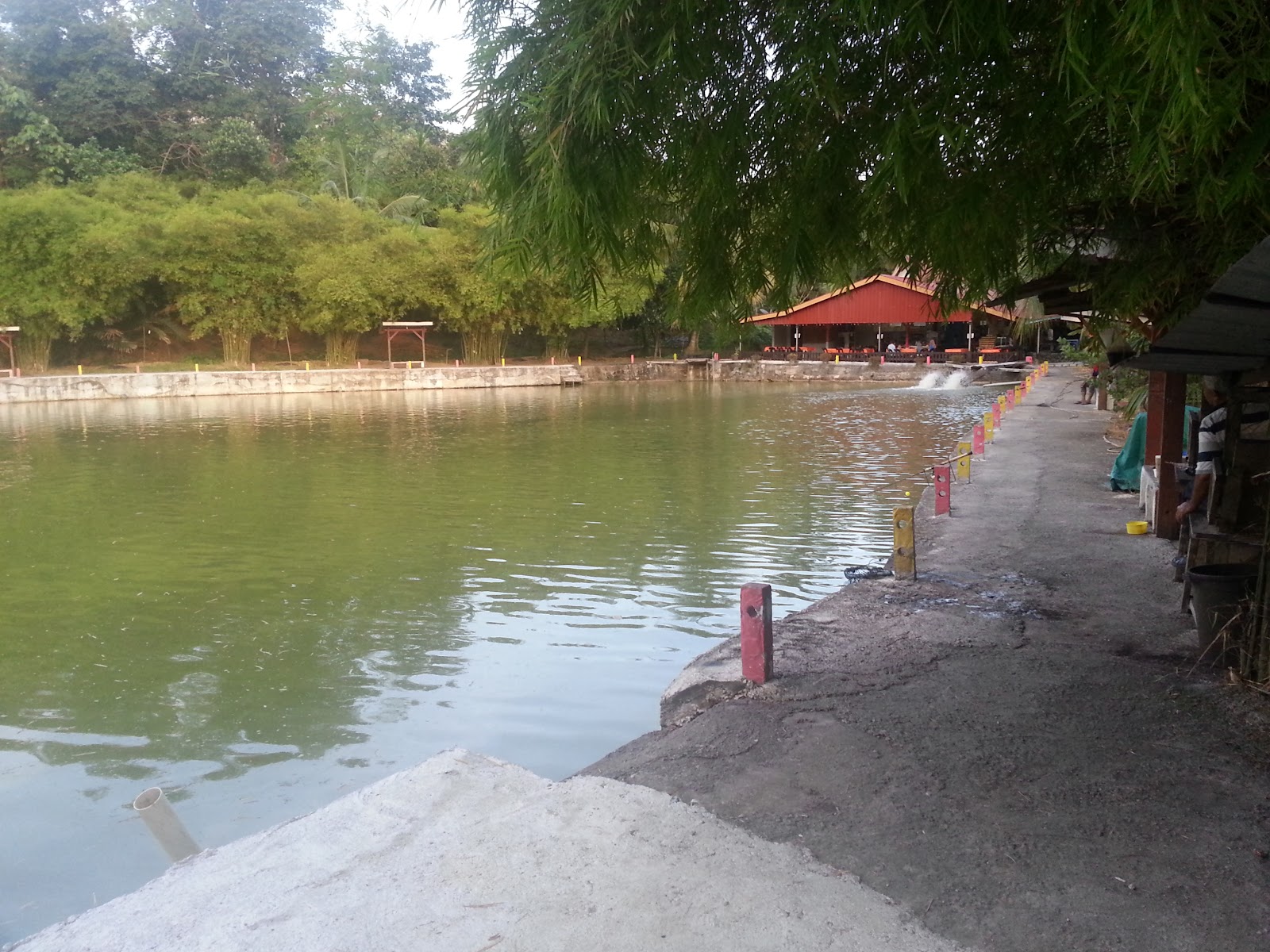 Kolam pancing Kolam Pancing Down Hill