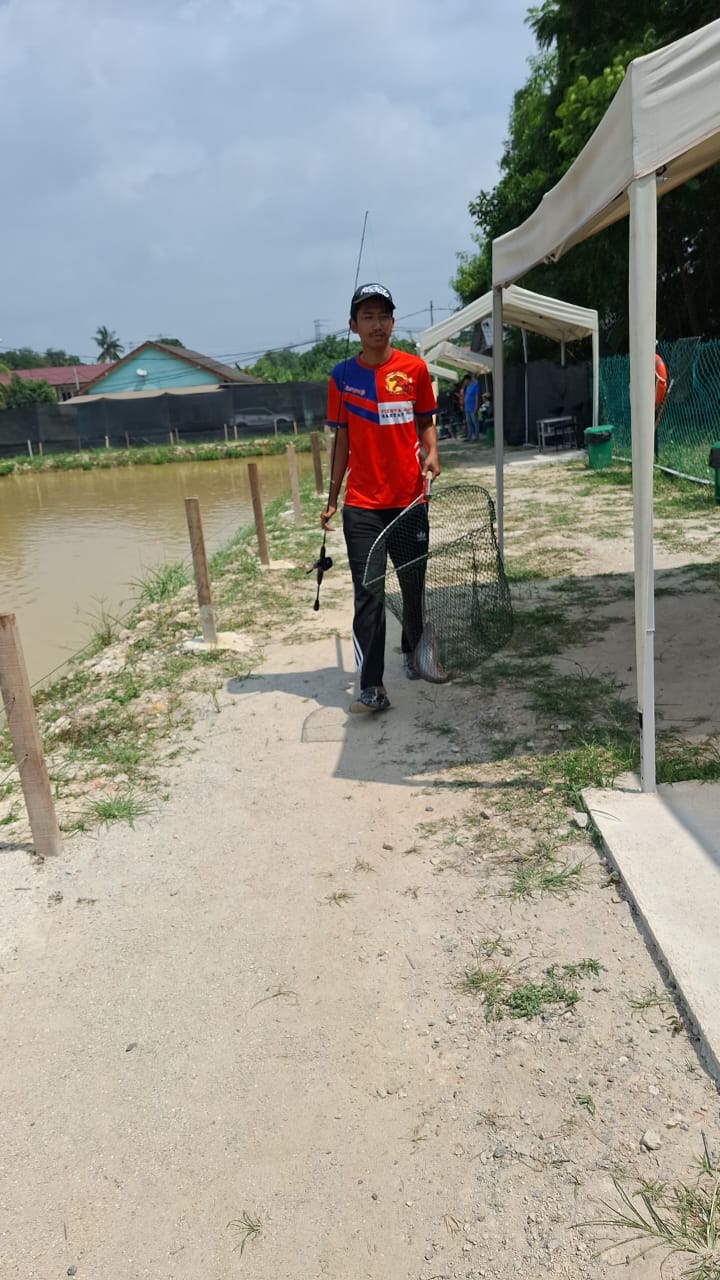Kolam pancing SERI AMAN FISHING PARADISE
