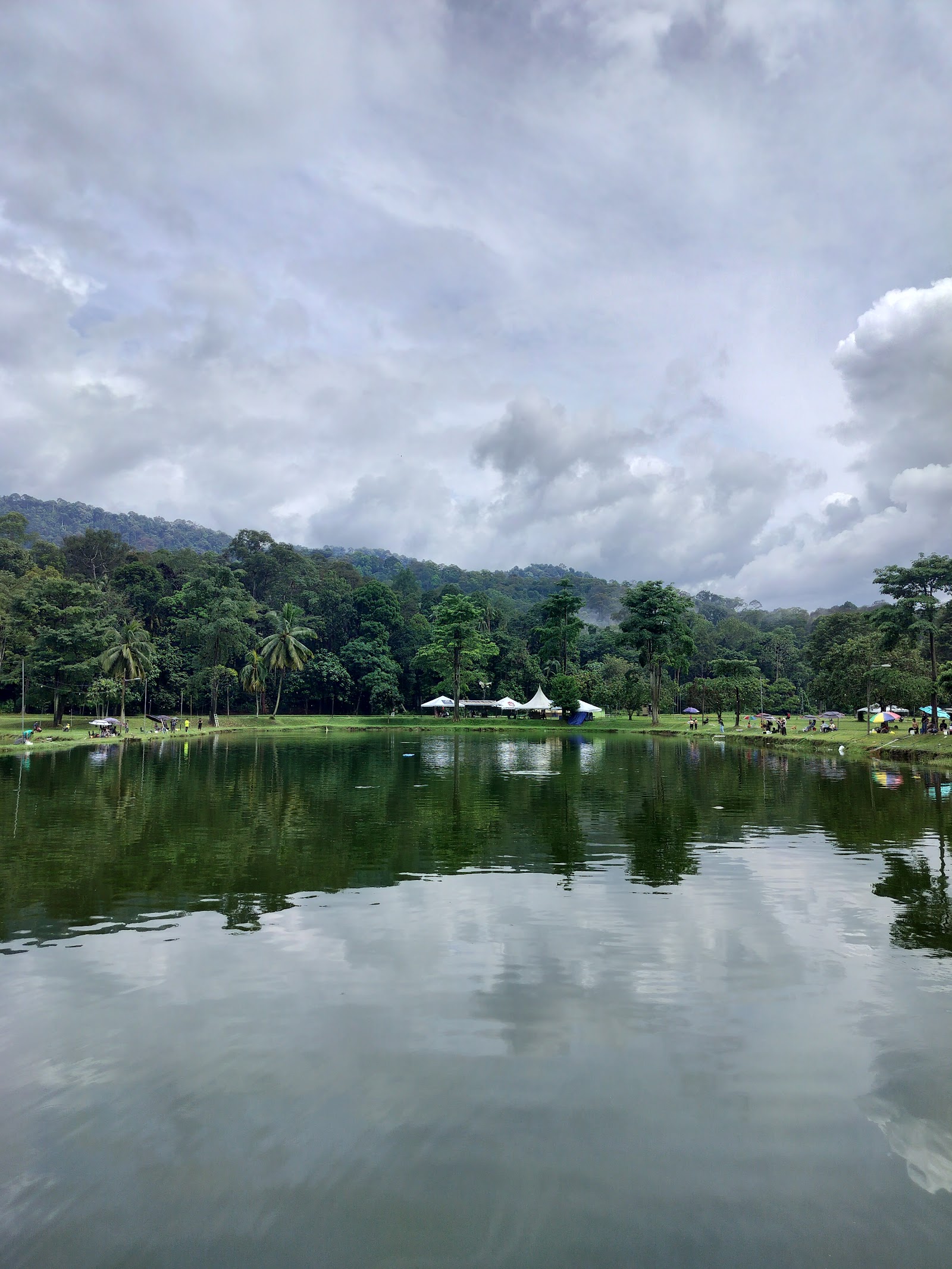 Kolam pancing Kolam Pancing Seri Bayu Tekala