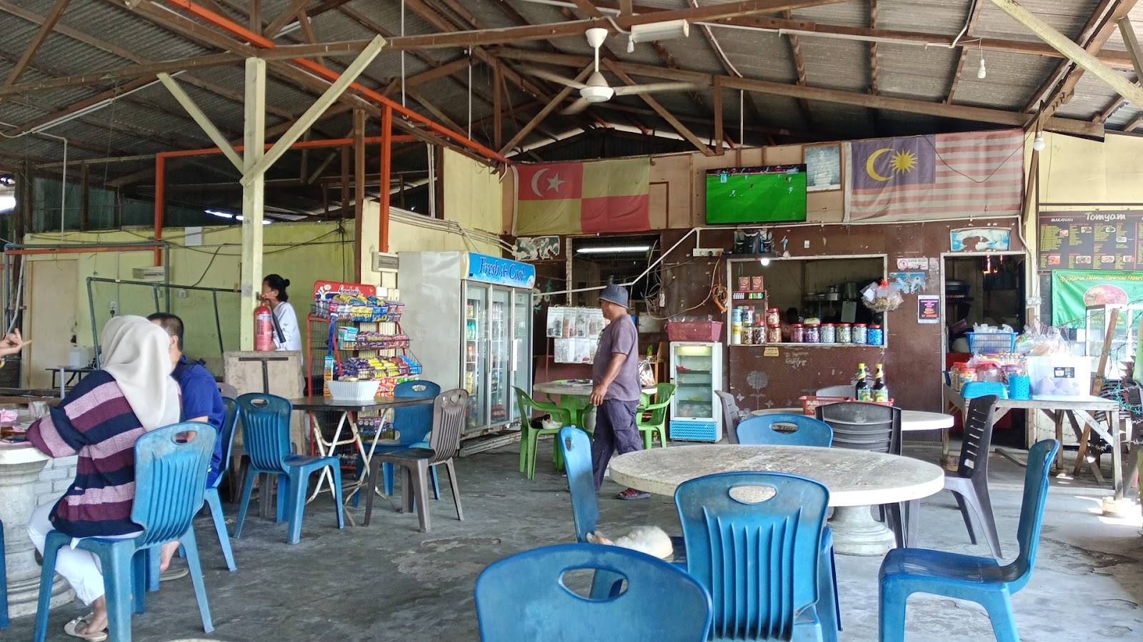 Kolam pancing Kolam Pancing Sg Semilang
