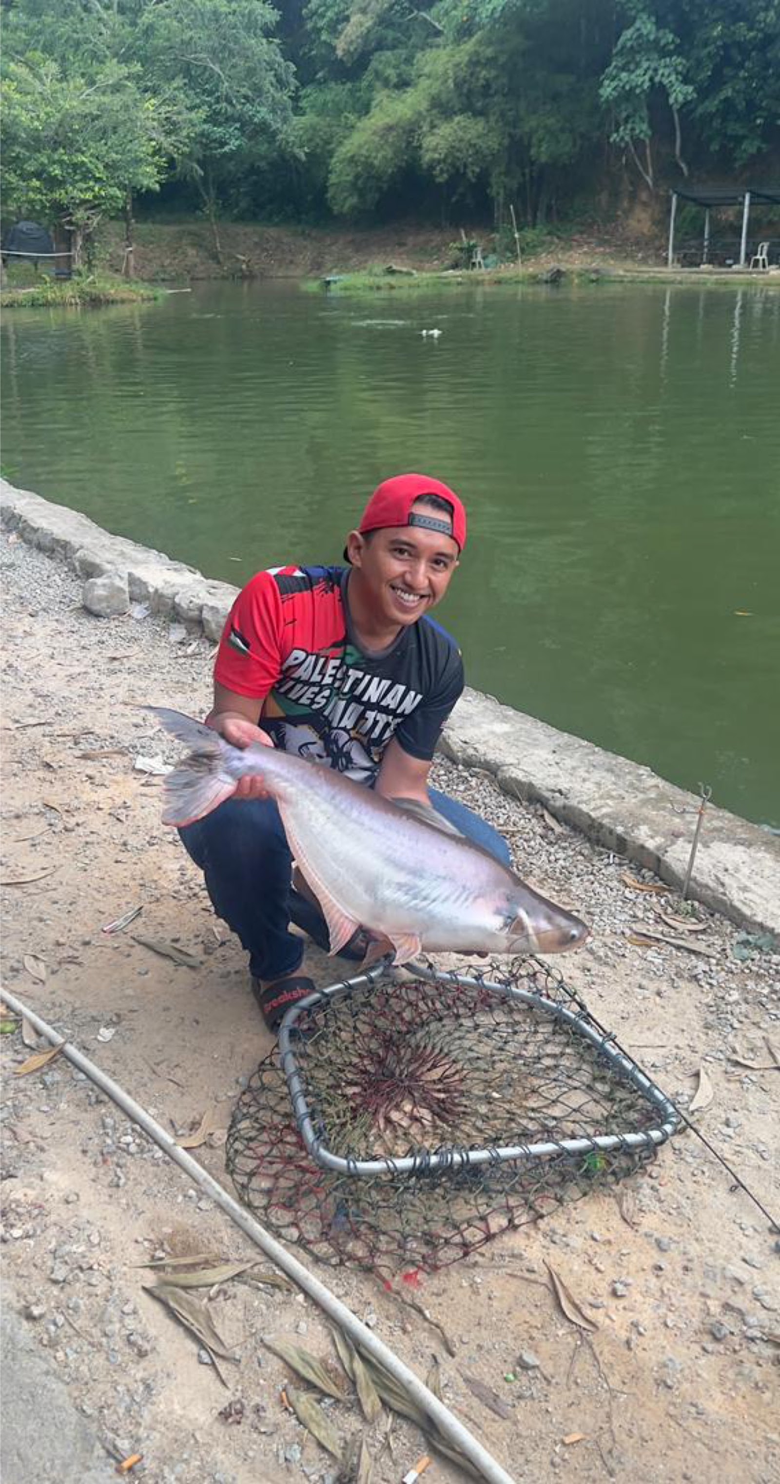 Kolam Memancing Ikan Batu Menangis, kolam pancing di Kajang, Selangor (gambar 2)