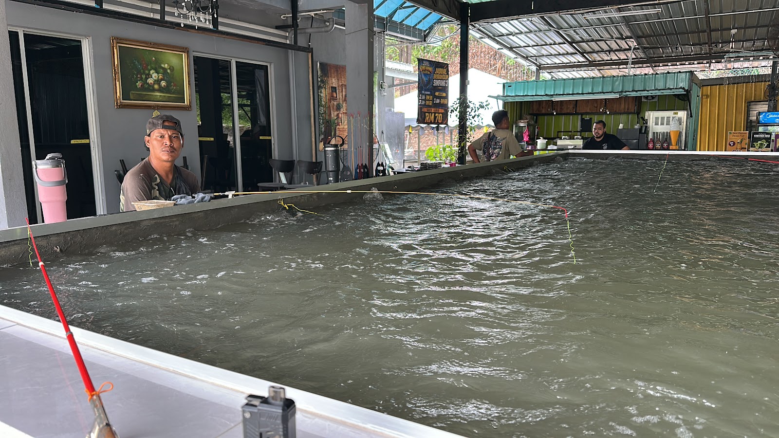 Kolam Pancing Udang Harimau Simpang 3, kolam pancing di Malaysia (gambar 2)