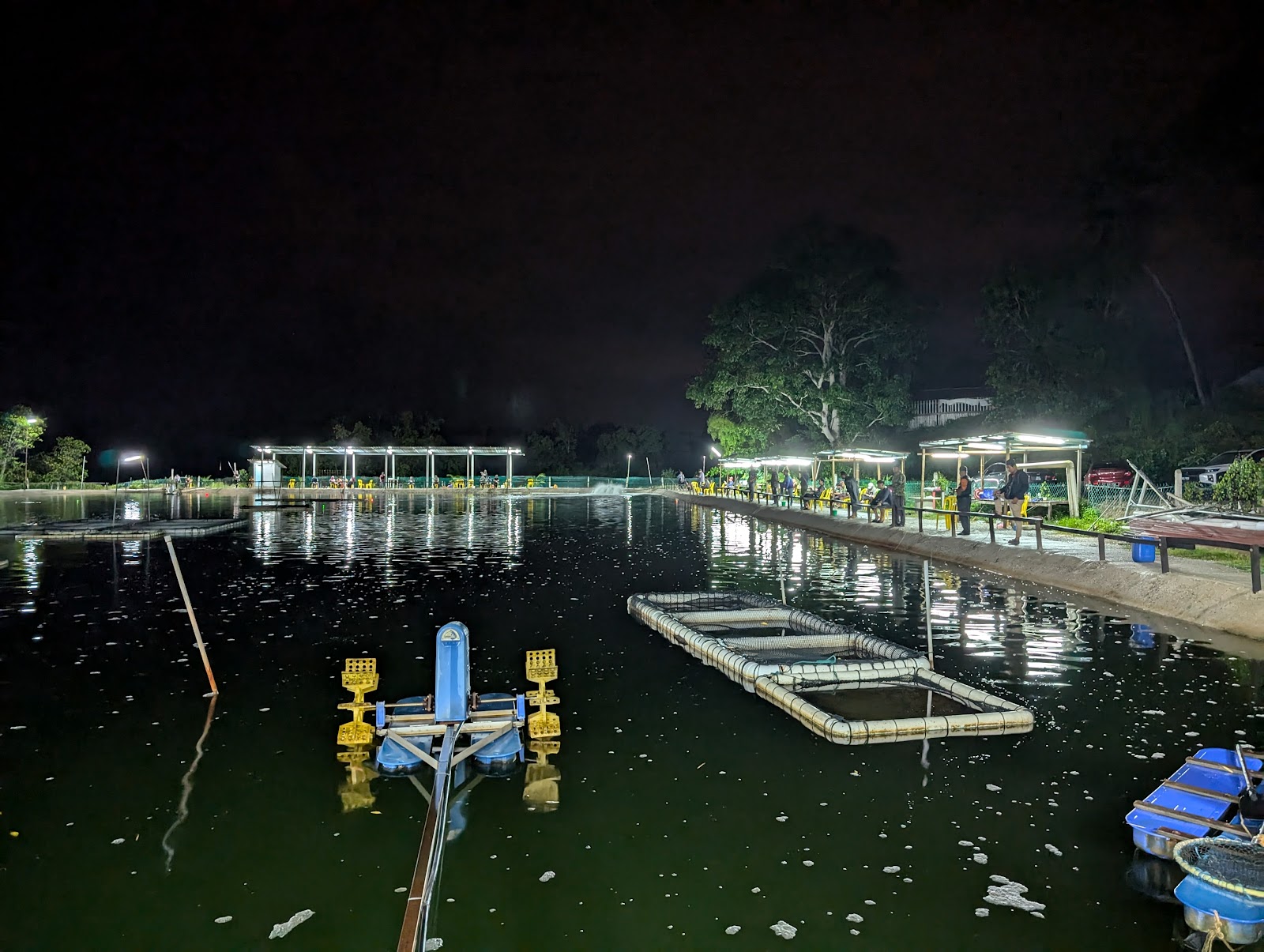 Kolam Pancing Alor Pak Bang, kolam pancing di Marang, Terengganu (gambar 2)