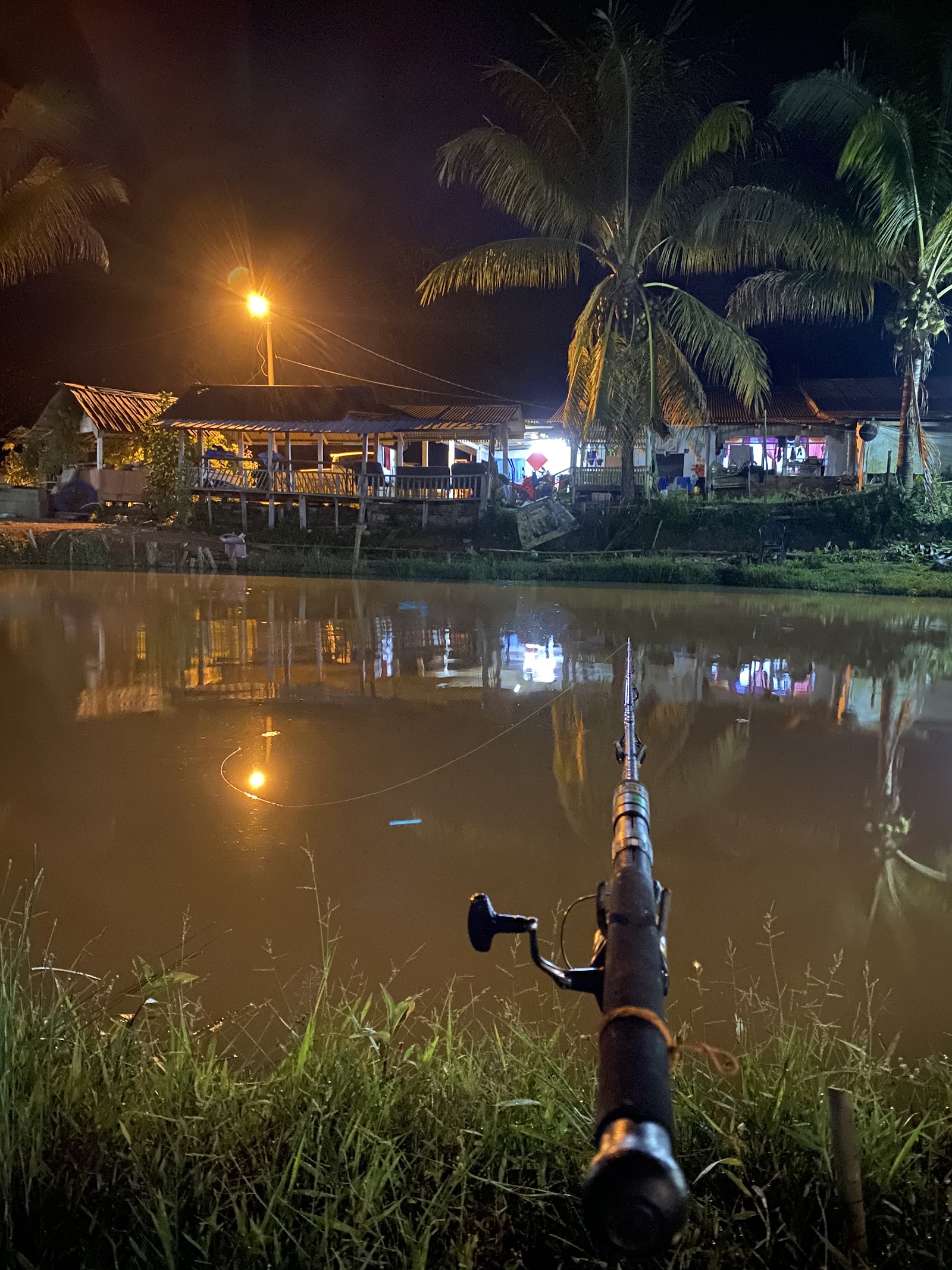OPG CAMP KOLAM MEMANCING & REKREASI, kolam pancing di Kuala Berang, Terengganu (gambar 2)