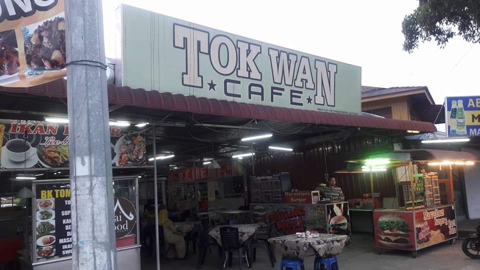 Kolam pancing Tok Wan Cafe & Kolam Memancing Udang Galah