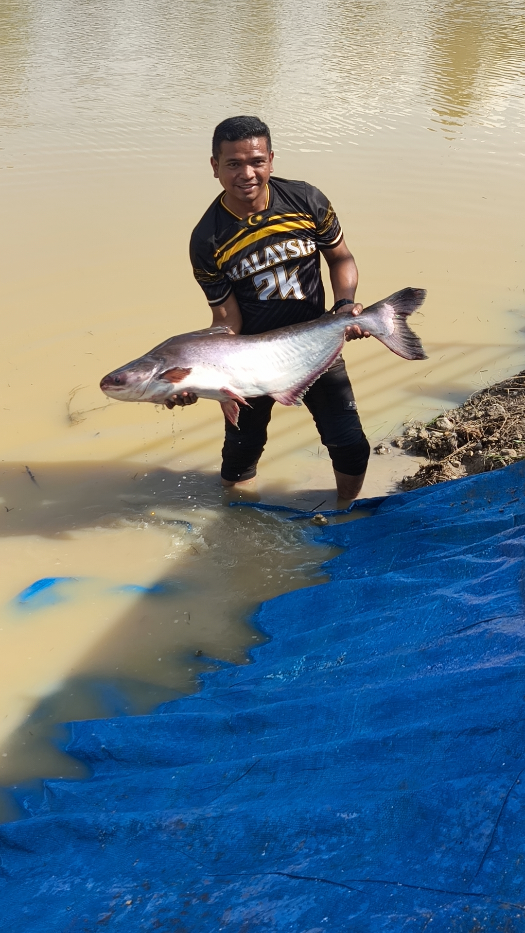 Kolam pancing KOLAM MEMANCING DAMAI INDAH SUFIYAA