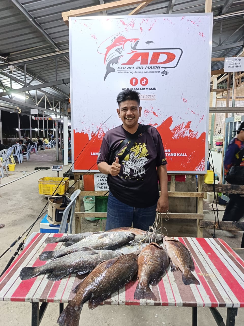 AD KOLAM AIR MASIN fishing pond