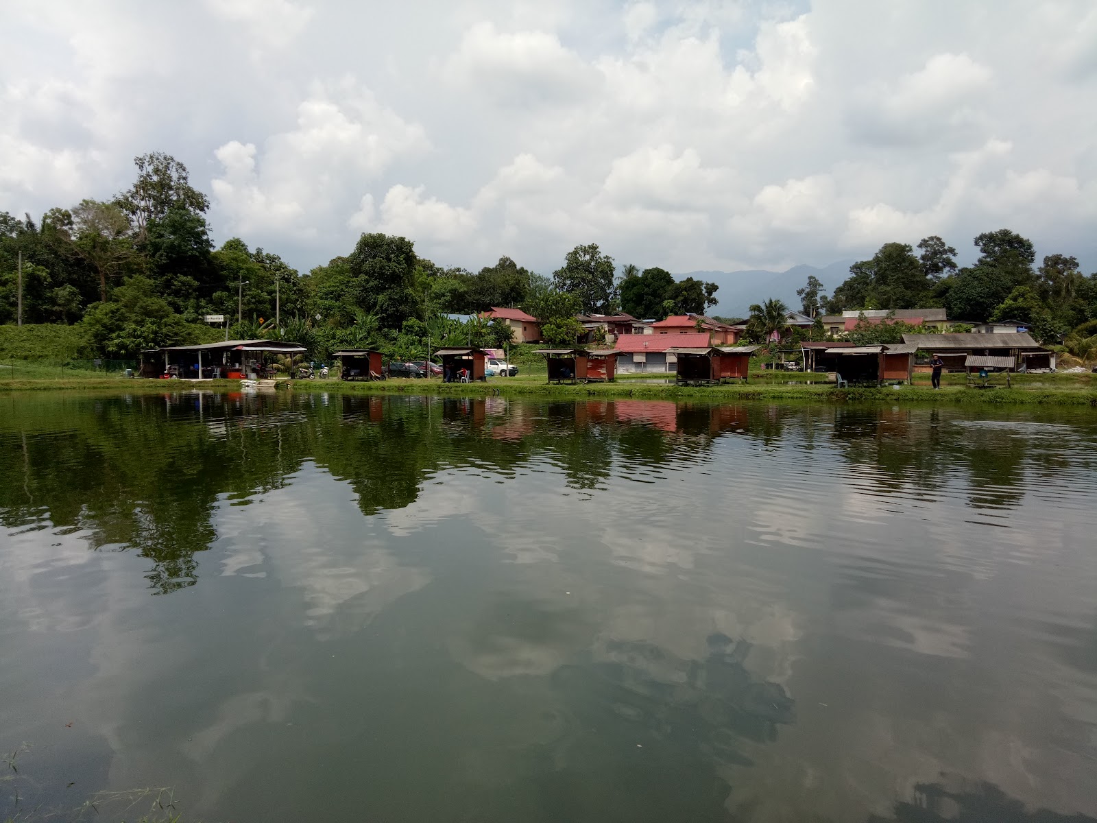 Kolam D'Semarak Air Masin fishing pond