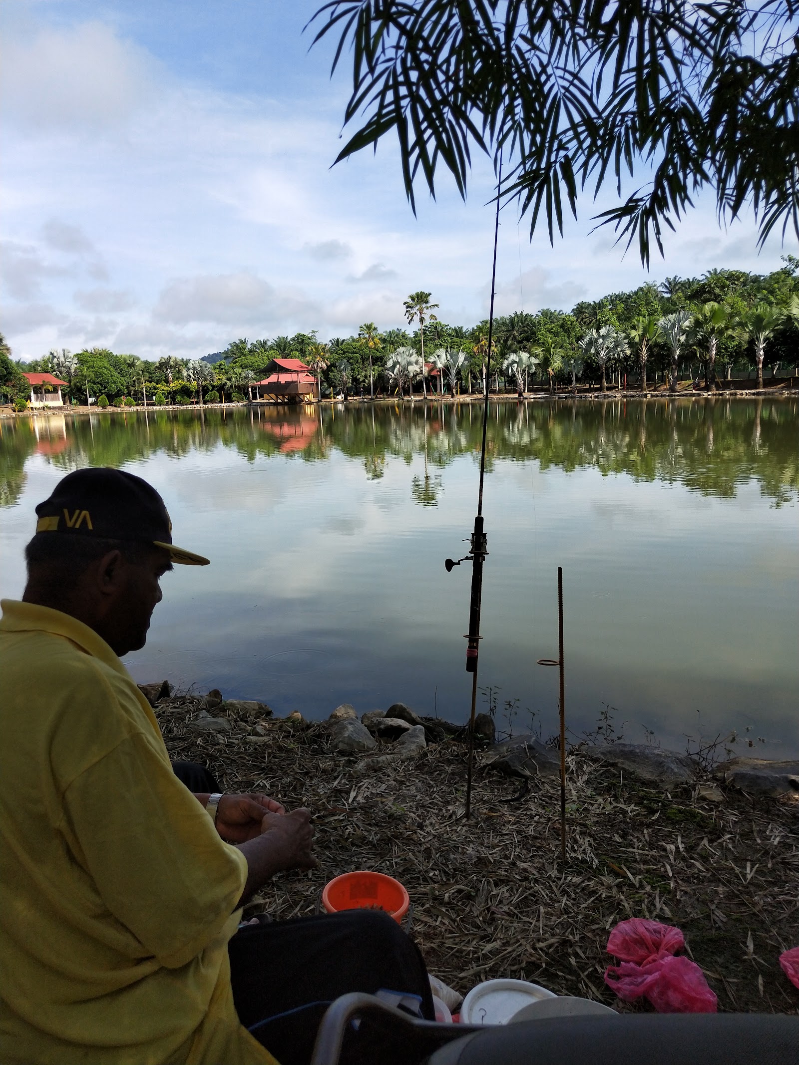 PREMERA - Pusat Rekreasi Dan Memancing Raub, kolam pancing di Sungai Koyan, Pahang (gambar 2)