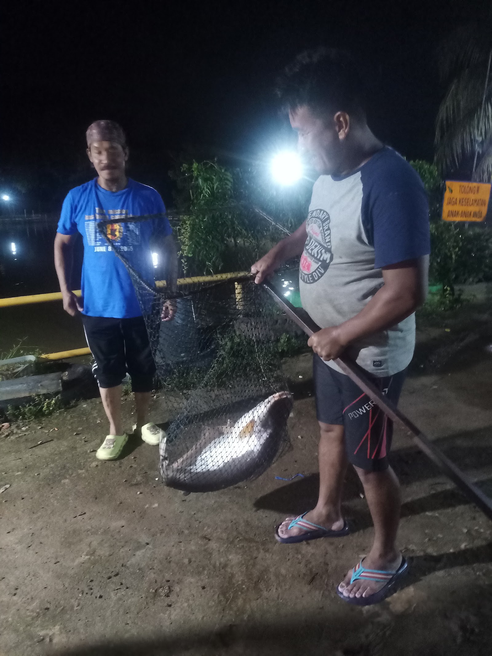 KOLAM PANCING INDRA KAYANGAN, kolam pancing di Jerantut, Pahang (gambar 1)
