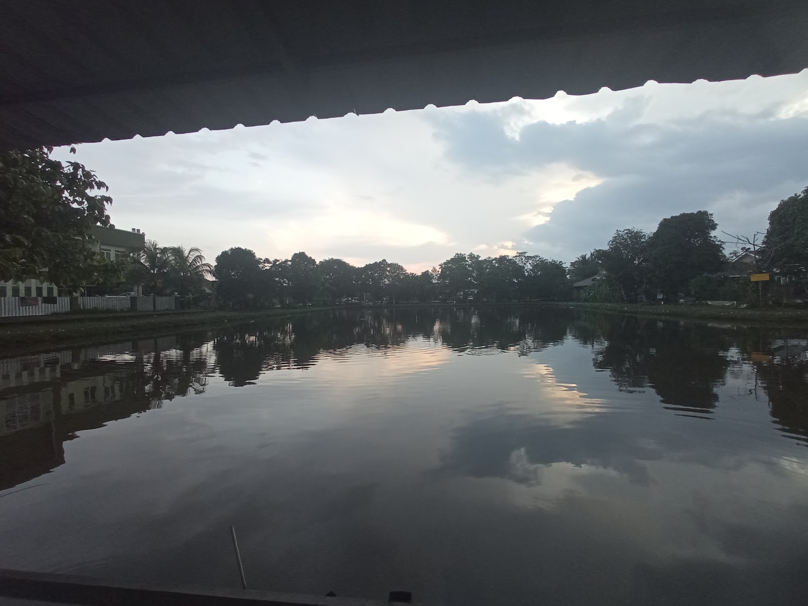 Kolam pancing Kolam Memancing Indera Sempurna Fasa 1