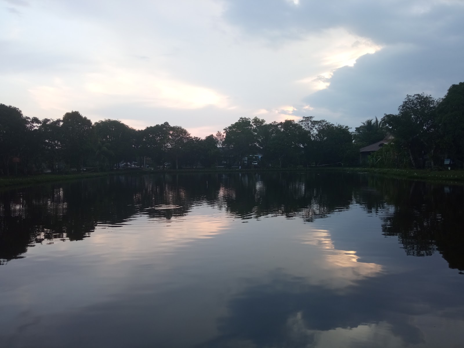 Kolam Memancing Indera Sempurna Fasa 1, kolam pancing di Kuantan, Pahang (gambar 3)