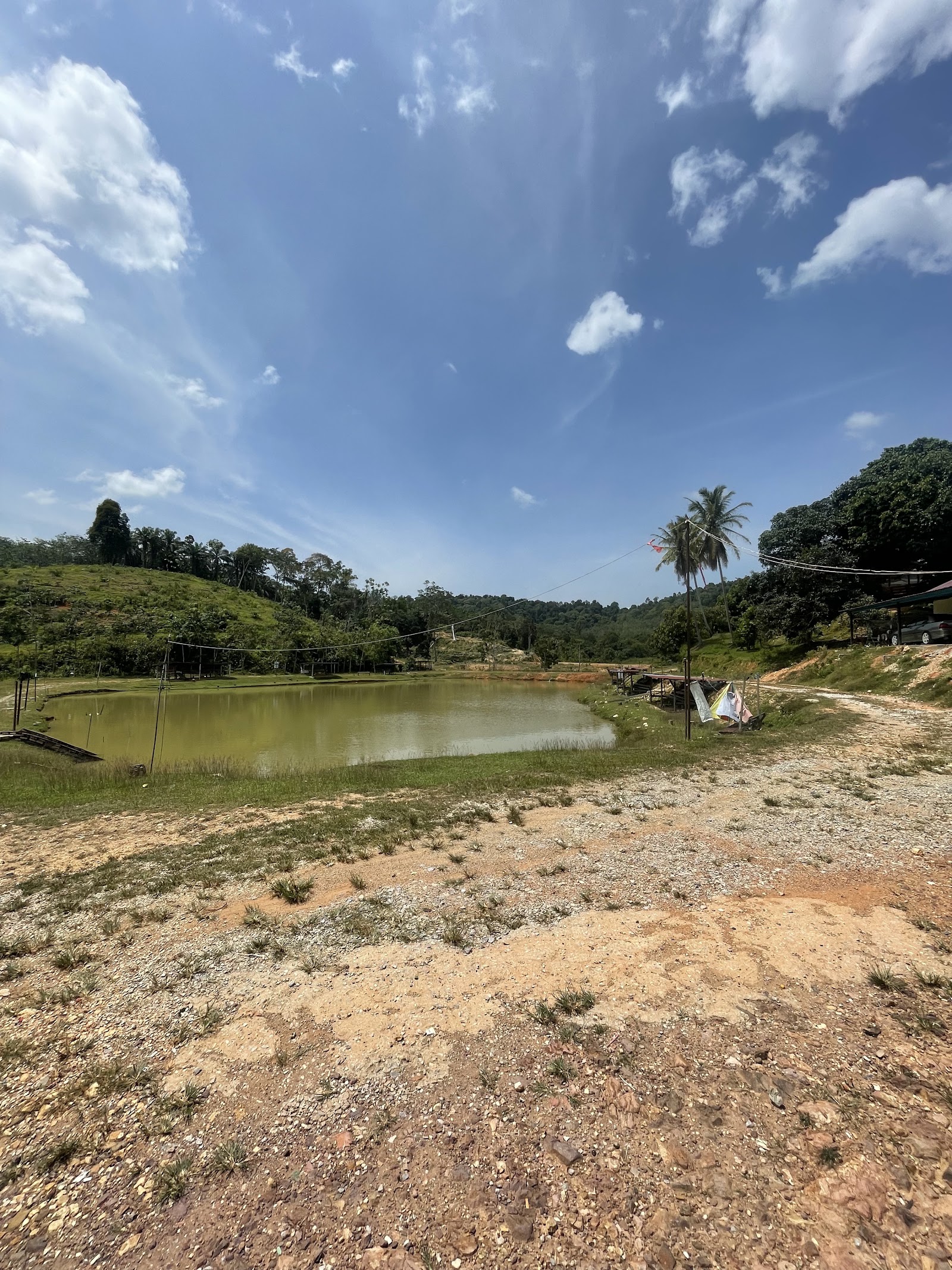 Kolam Panching Kg Sai, Gua., kolam pancing di Padang Tengku, Pahang (gambar 2)