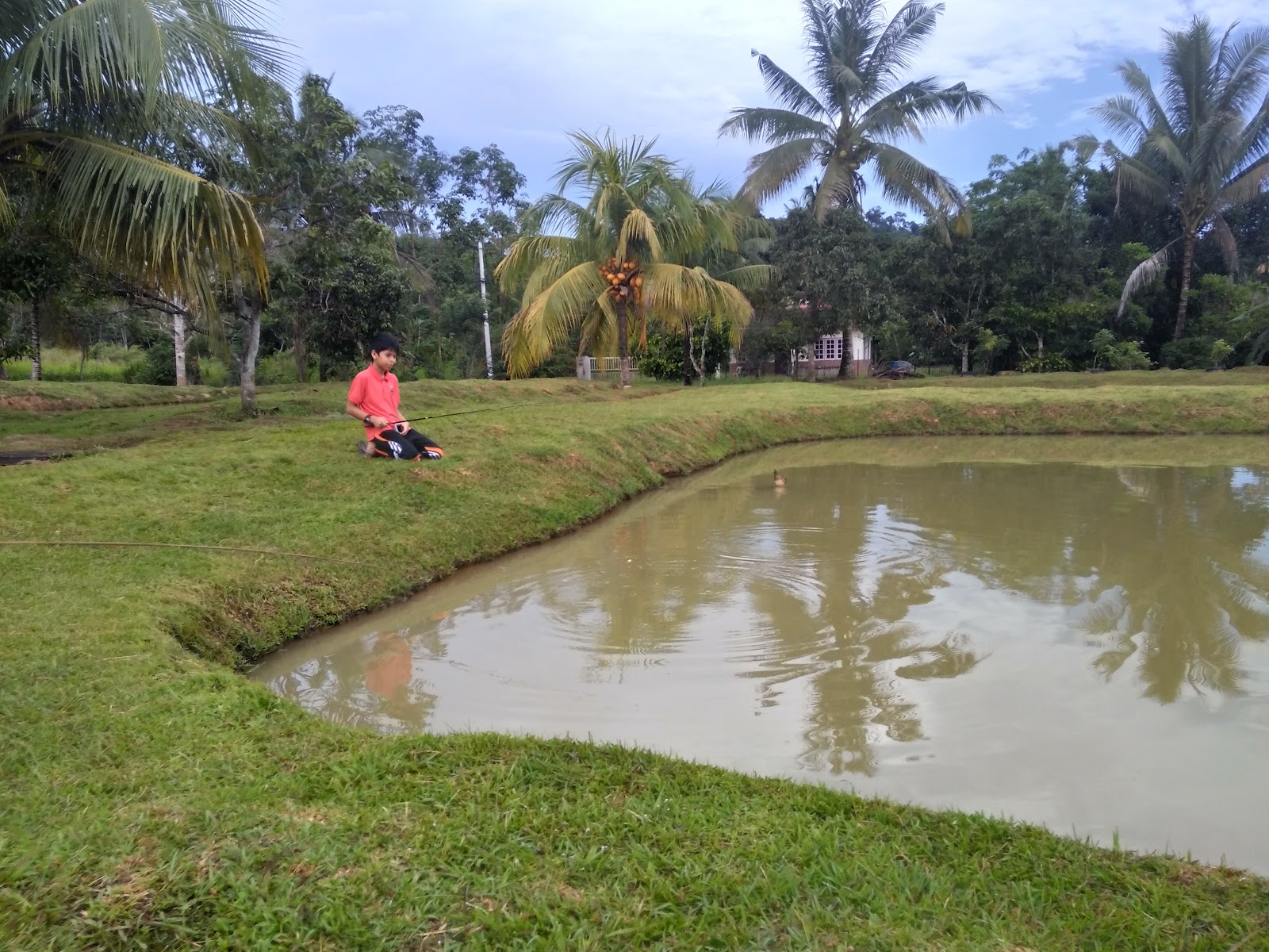Kolam pancing Kolam NASA