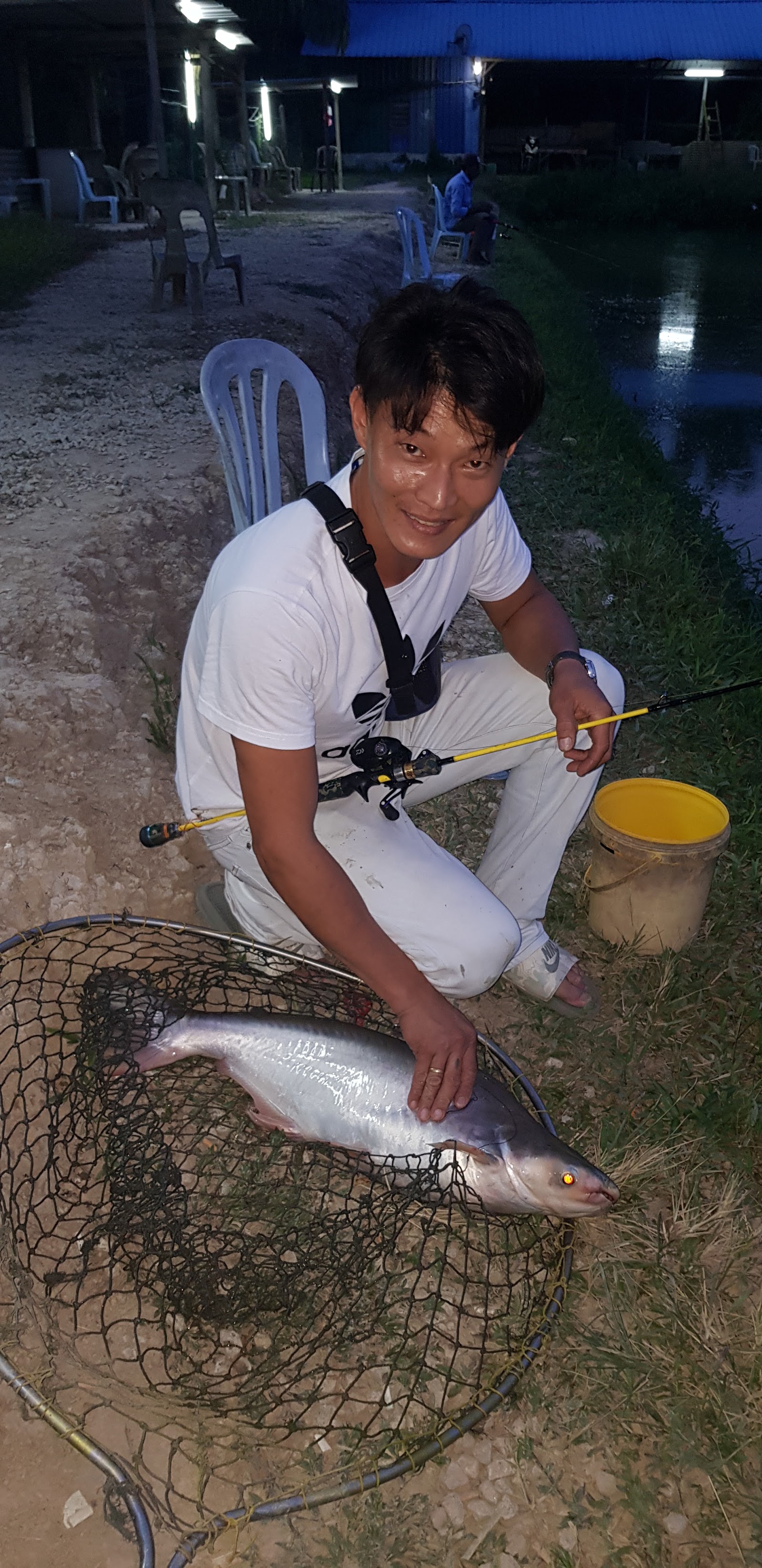 kolam pancing parit sulong, kolam pancing di Johor (gambar 2)