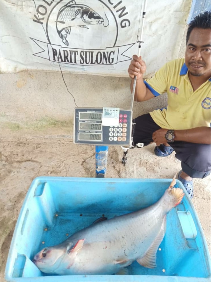 kolam pancing parit sulong, kolam pancing di Johor (gambar 3)