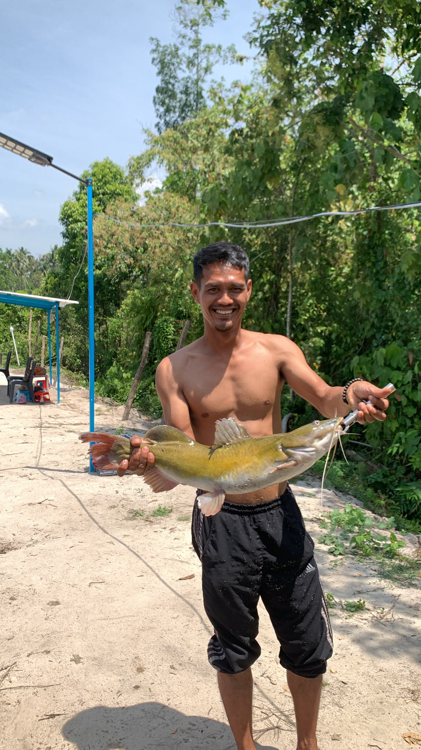 Kolam pancing pangkal meleret, fishing pond in Machang, Kelantan (photo 2)
