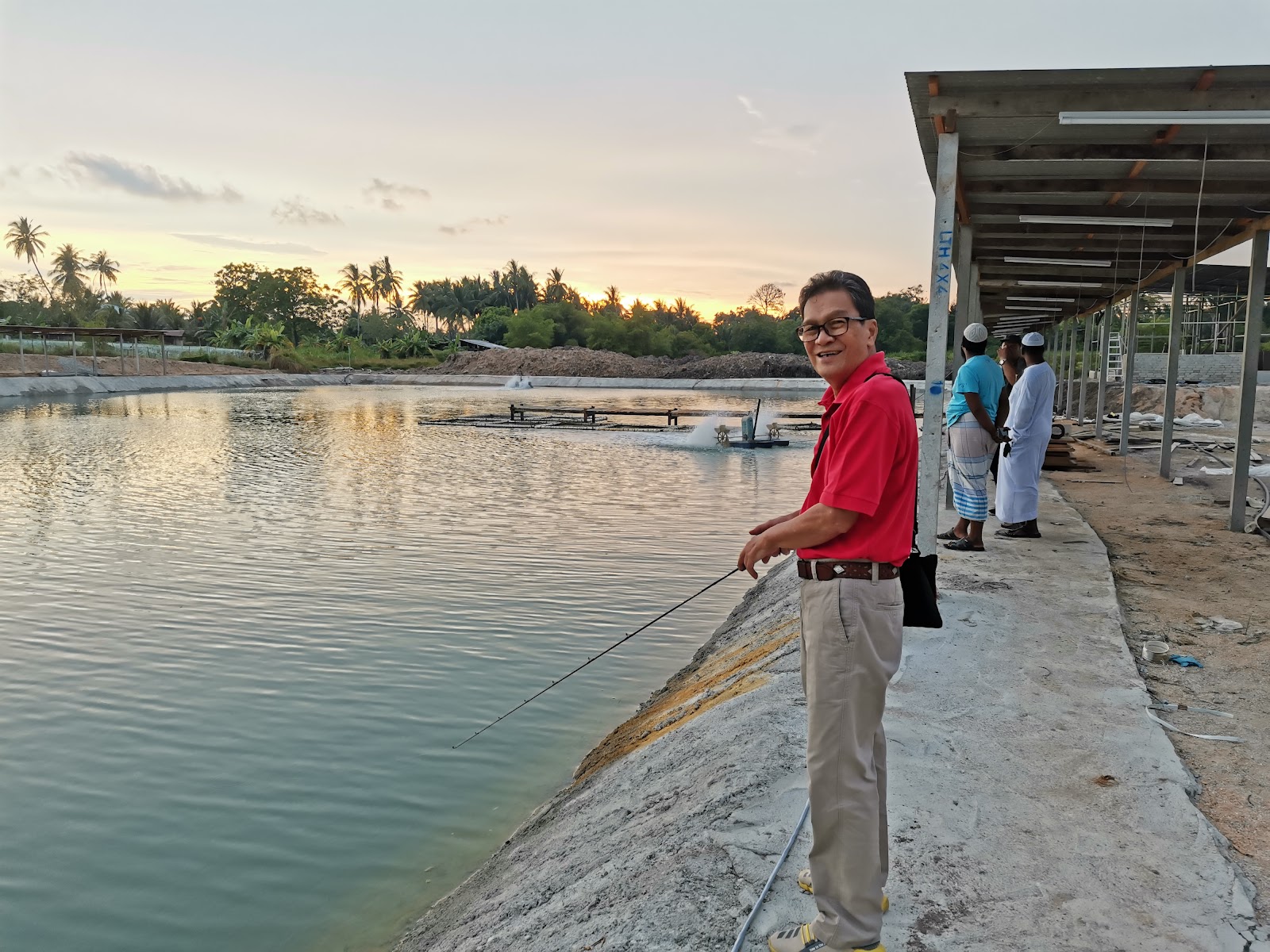 Kolam memancing pengkalan balak, kolam pancing di Kuala Sungai Baru, Melaka (gambar 2)