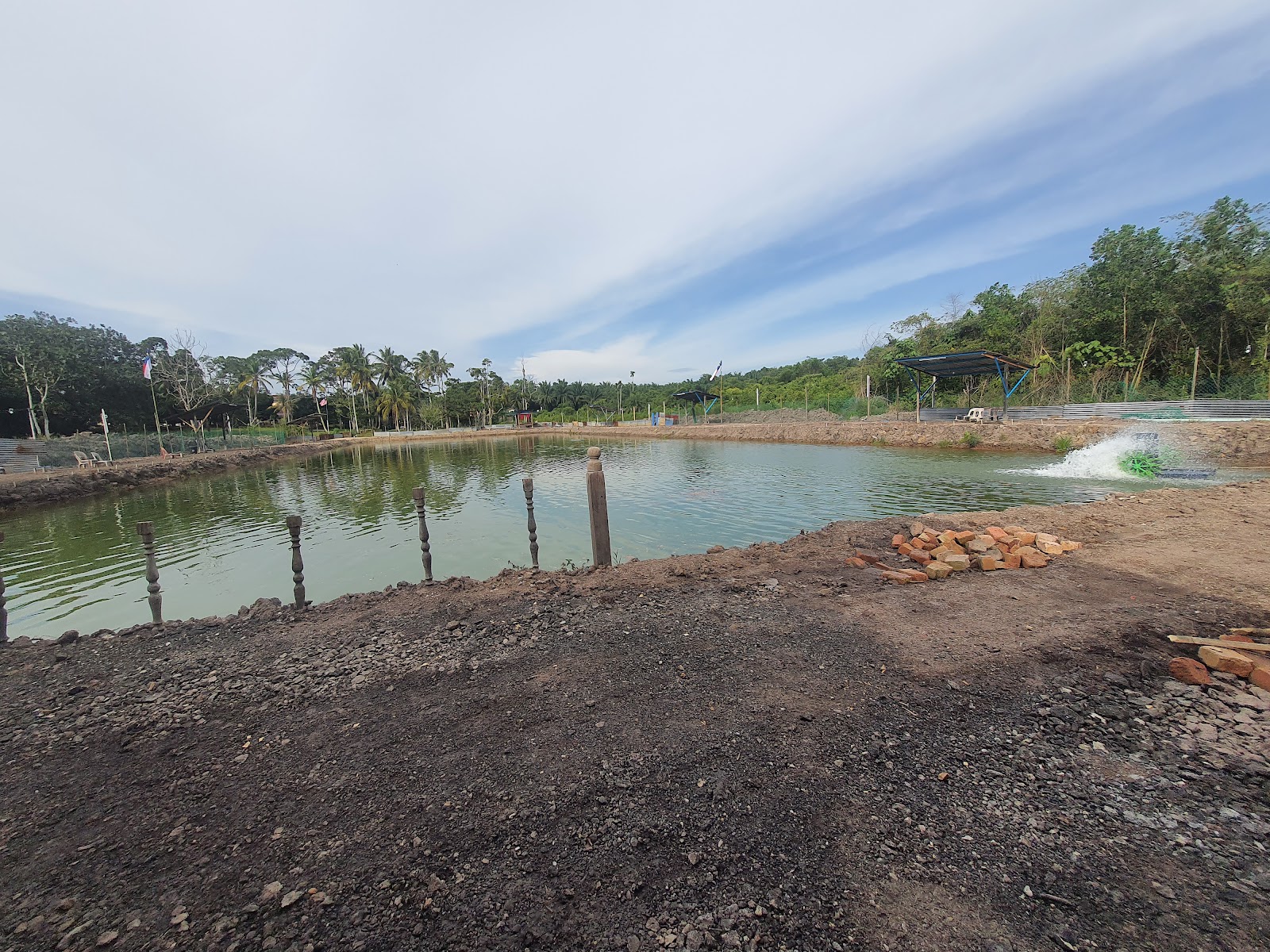 Kolam pancing Kolam Mancing Lubuk China