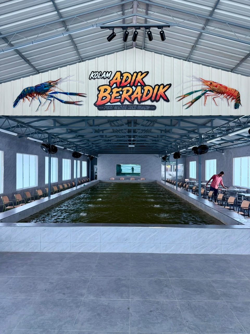 Kolam Udang Adik Beradik fishing pond