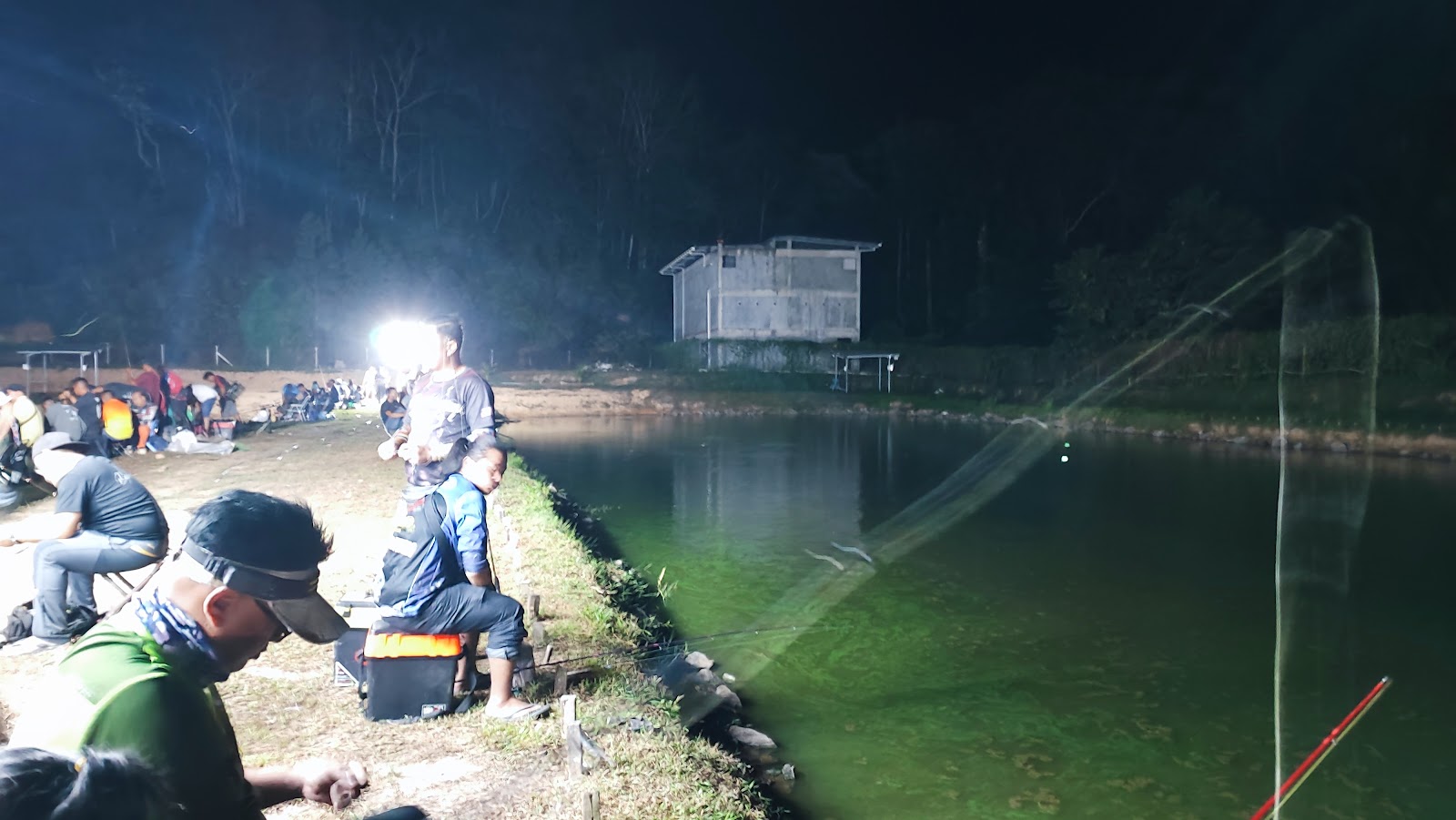 KOLAM KLASIK KELIANGAU, fishing pond in Kota Kinabalu, Sabah (photo 2)