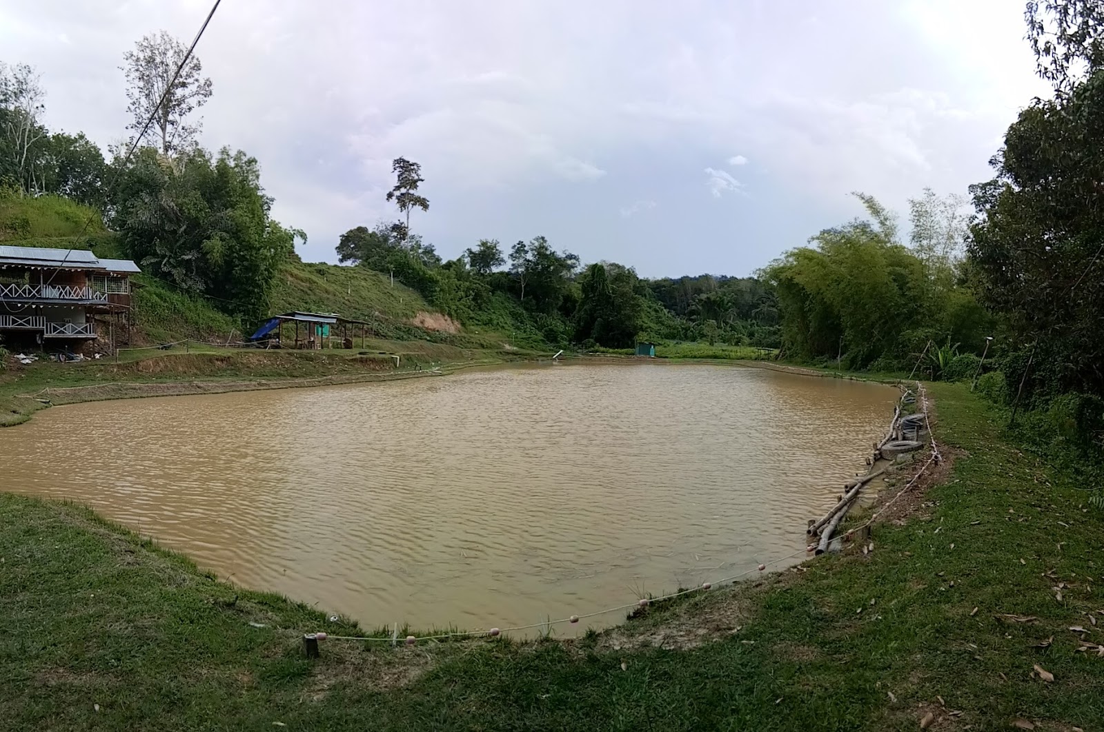 Kolam pancing kolam memancing kolam kelubaan
