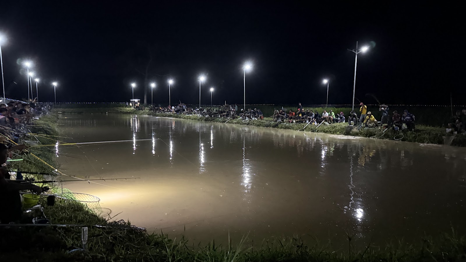 D'Biau Fish Pond, kolam pancing di Membakut, Sabah (gambar 1)