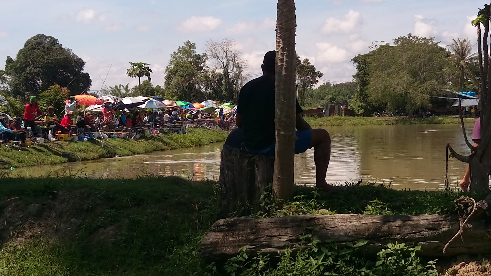 Kolam Aki-aki, fishing pond in Keningau, Sabah (photo 3)