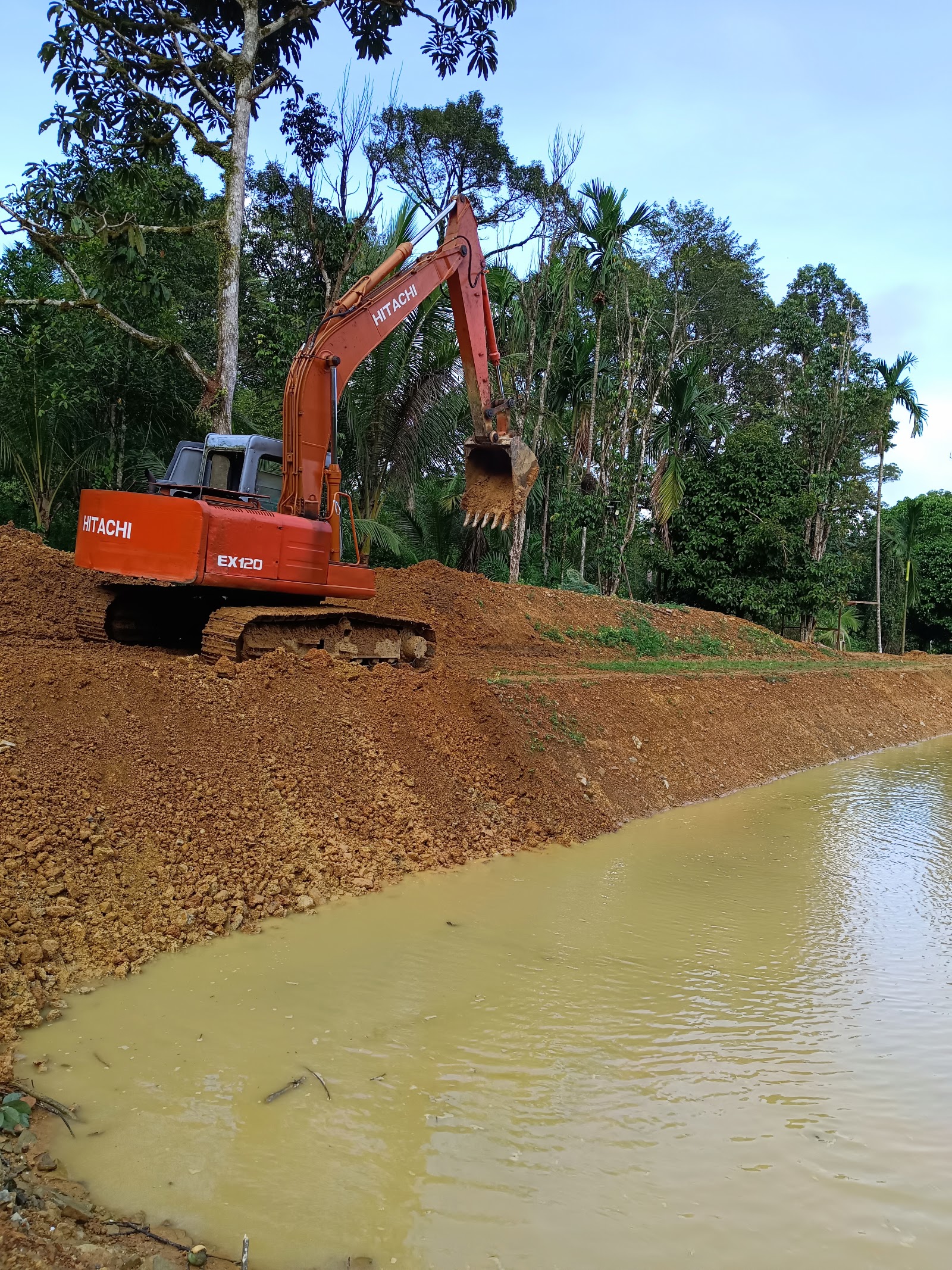 Kolam Dumpiring, kolam pancing di Ranau, Sabah (gambar 3)