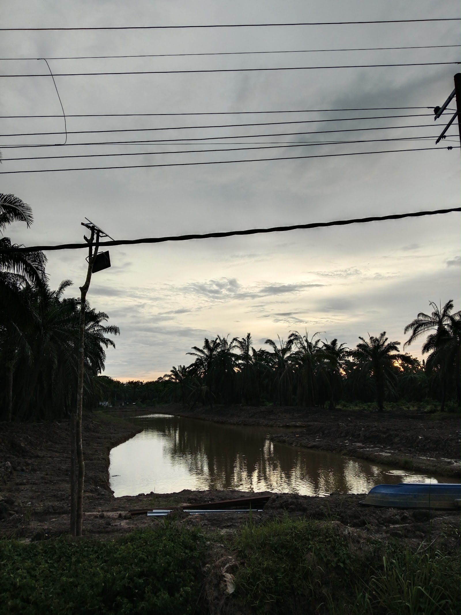 Kolam F'Bond, fishing pond in Beaufort, Sabah (photo 3)