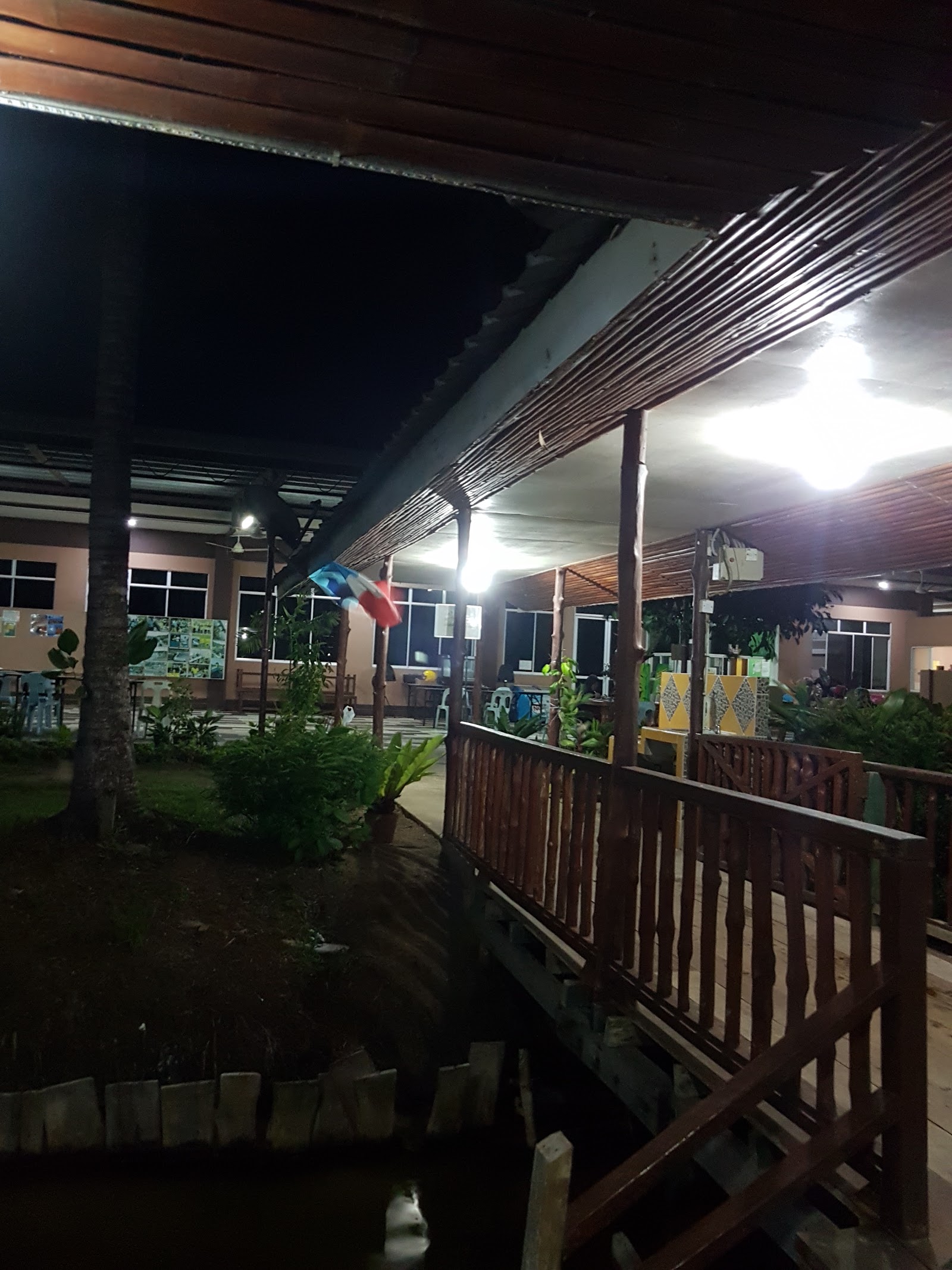 Rikaraya Fishing Haven, kolam pancing di Kota Belud, Sabah (gambar 3)
