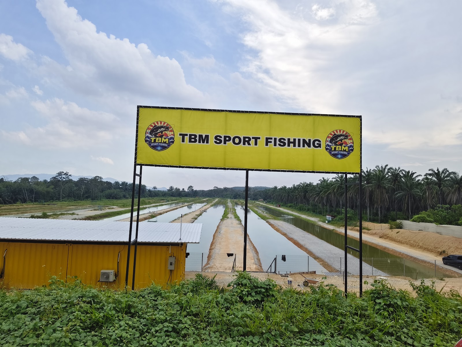 KOLAM TBM SPORT FISHING fishing pond