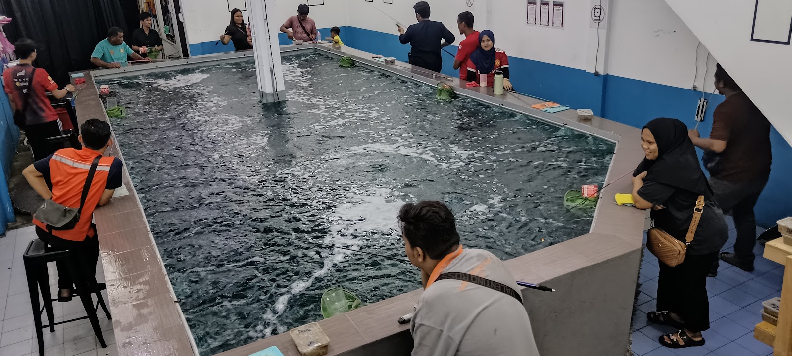 Kolam Memancing Udang Galah Ampangan, kolam pancing di Seremban, Negeri Sembilan (gambar 2)
