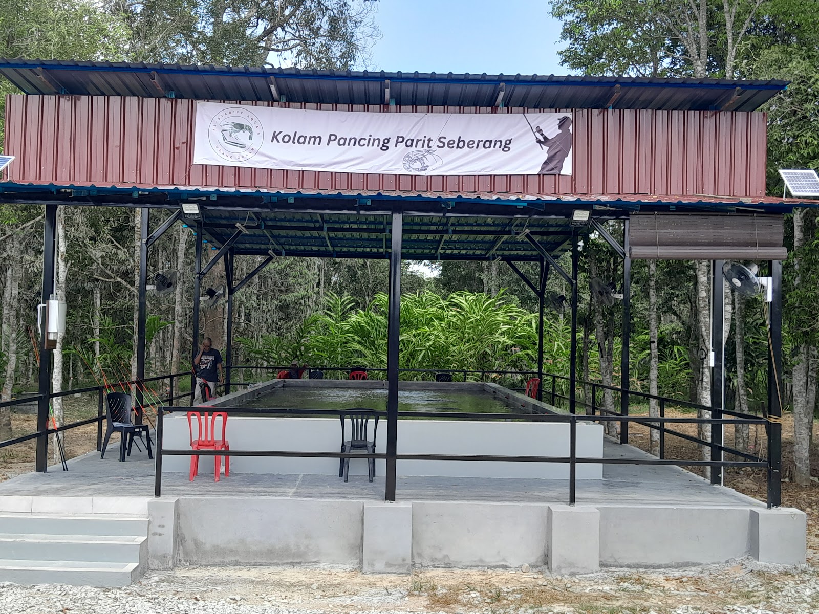 Kolam Pancing Parit Seberang, kolam pancing di Kuala Pilah, Negeri Sembilan (gambar 2)