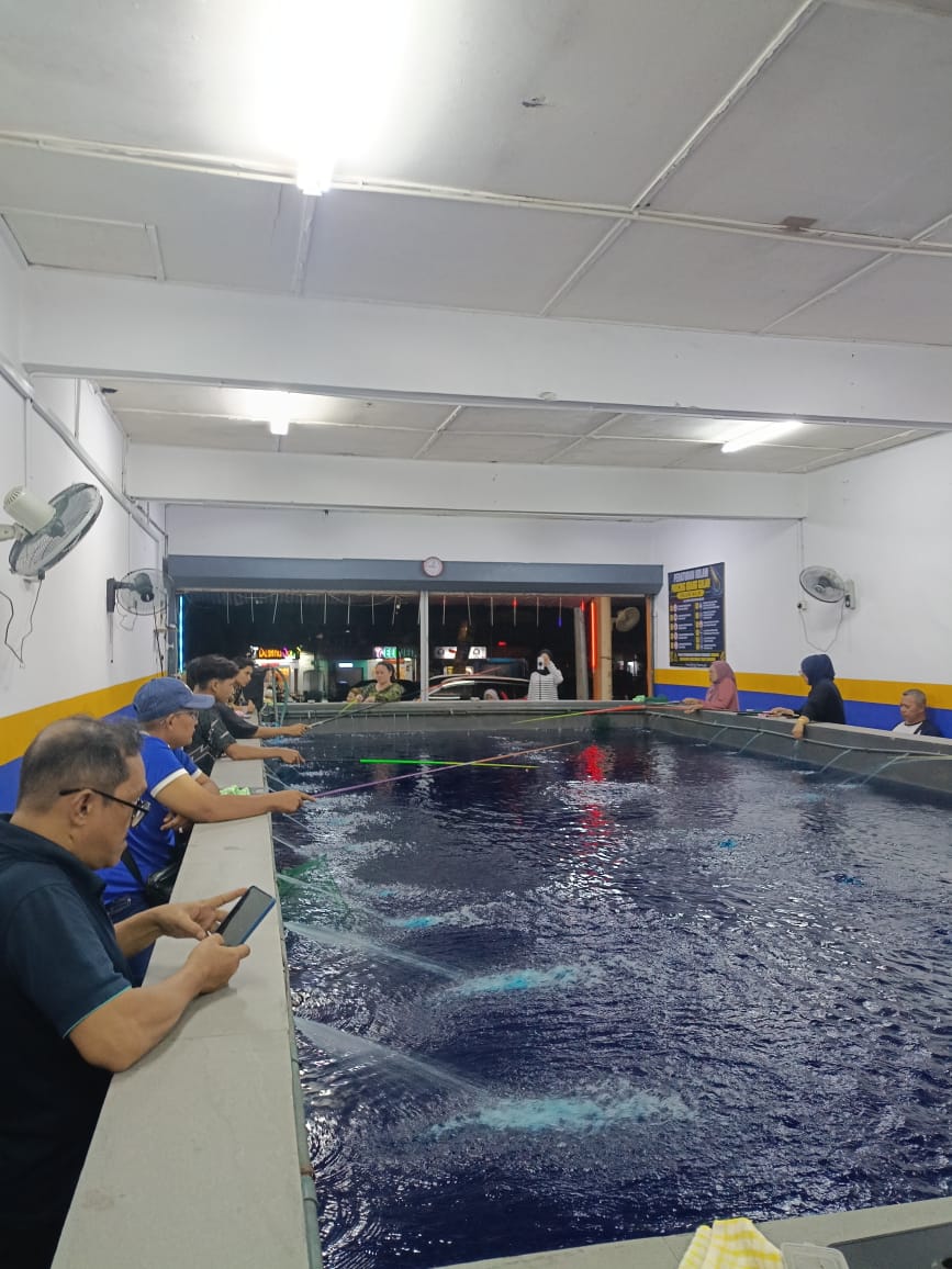 Kolam mancing udang galah E@A tg malim, kolam pancing di Tanjong Malim, Perak (gambar 3)