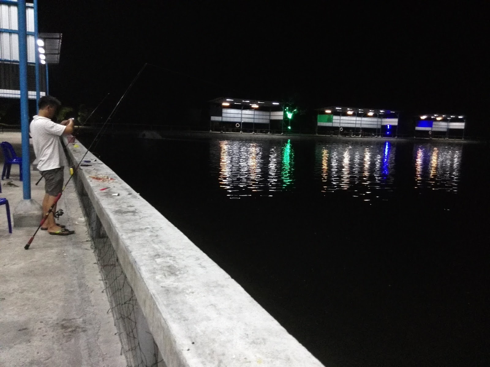 Meranti Fishing Farm (美兰帝休闲海水钓鱼场), kolam pancing di Sitiawan, Perak (gambar 3)