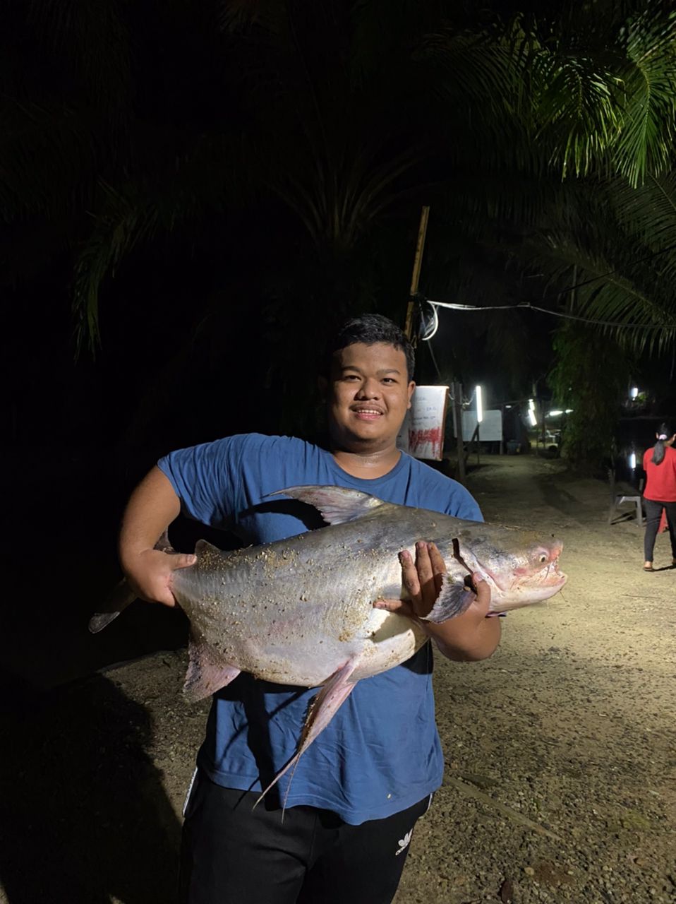 Lucky kolam pancing, fishing pond in Temoh, Perak (photo 3)