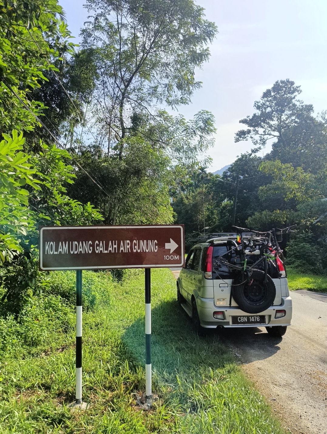 Kolam pancing Kolam Pancing Udang Galah Air Gunung