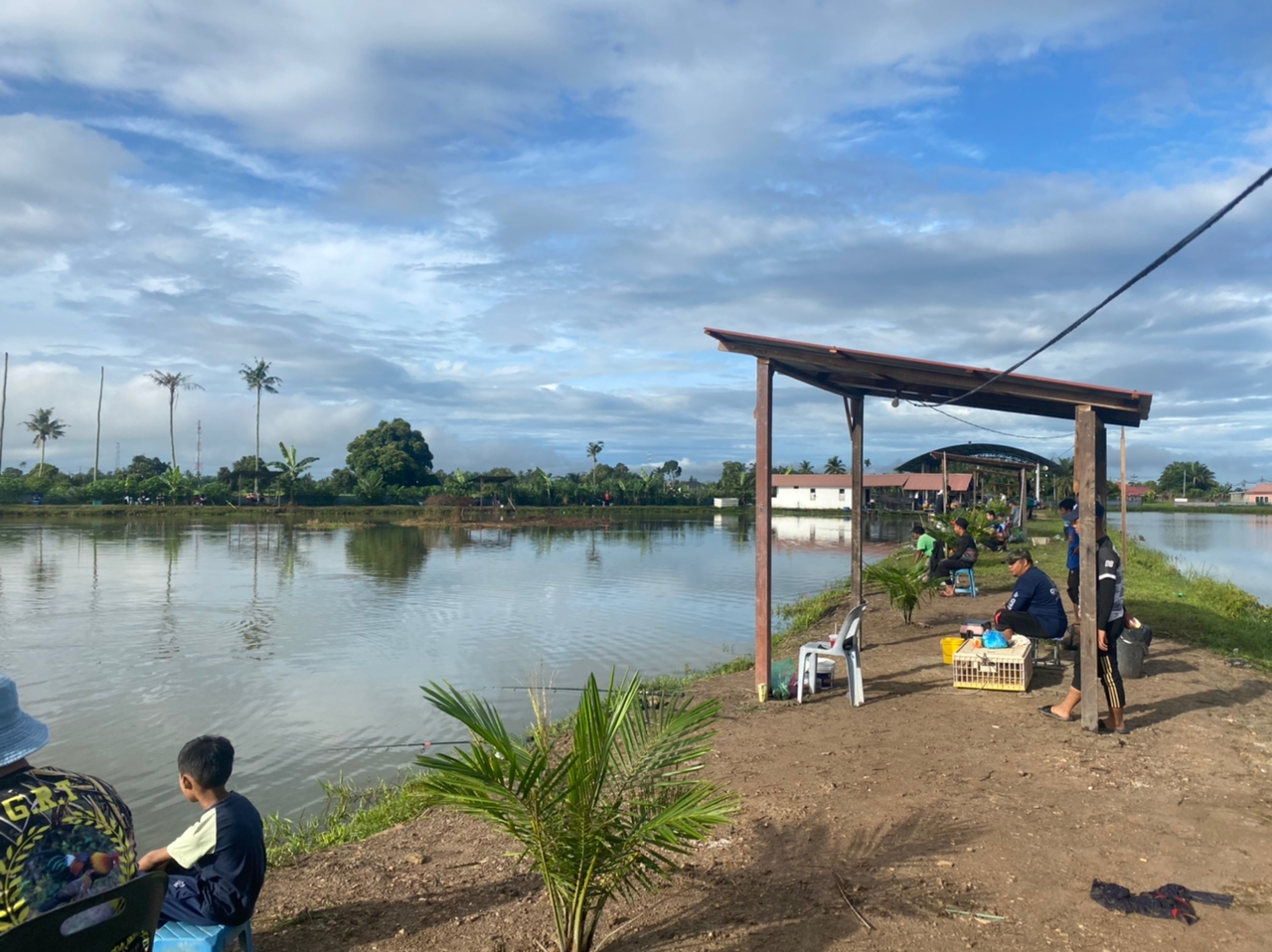Kolam Pancing Paksu Sahar fishing pond