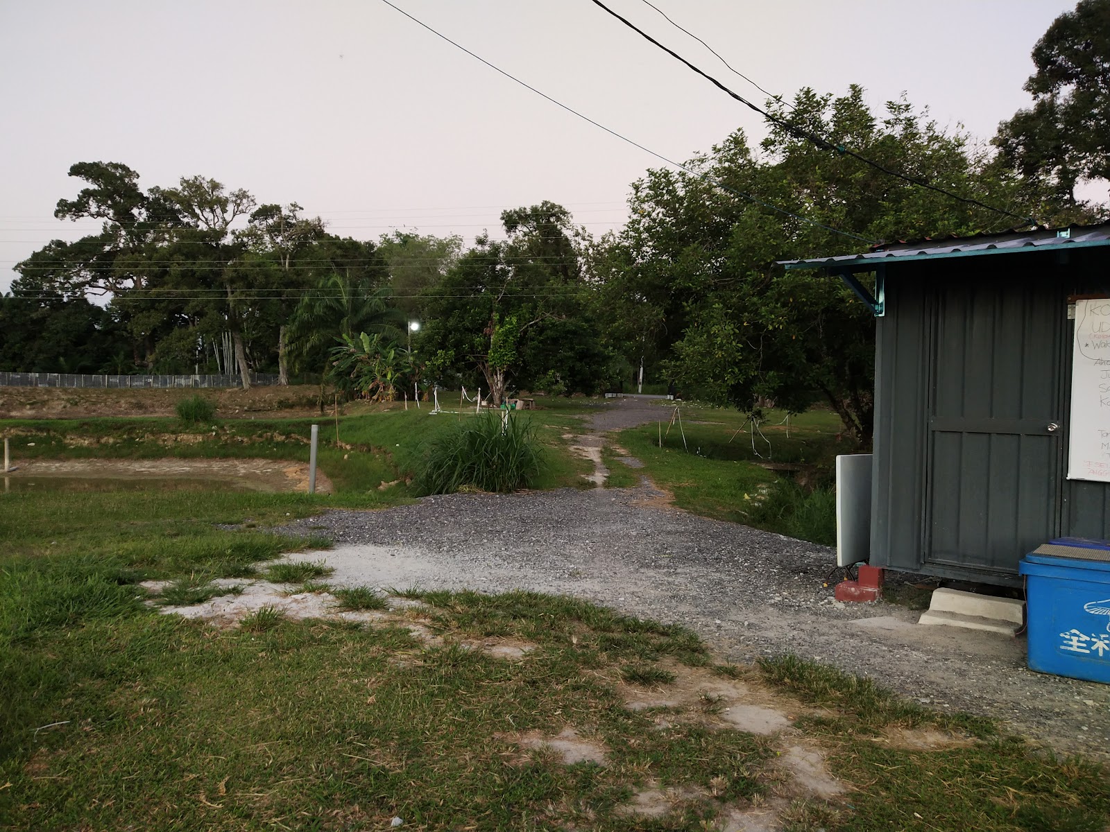 Kolam pancing udang galah al rashid, kolam pancing di Slim River, Perak (gambar 2)